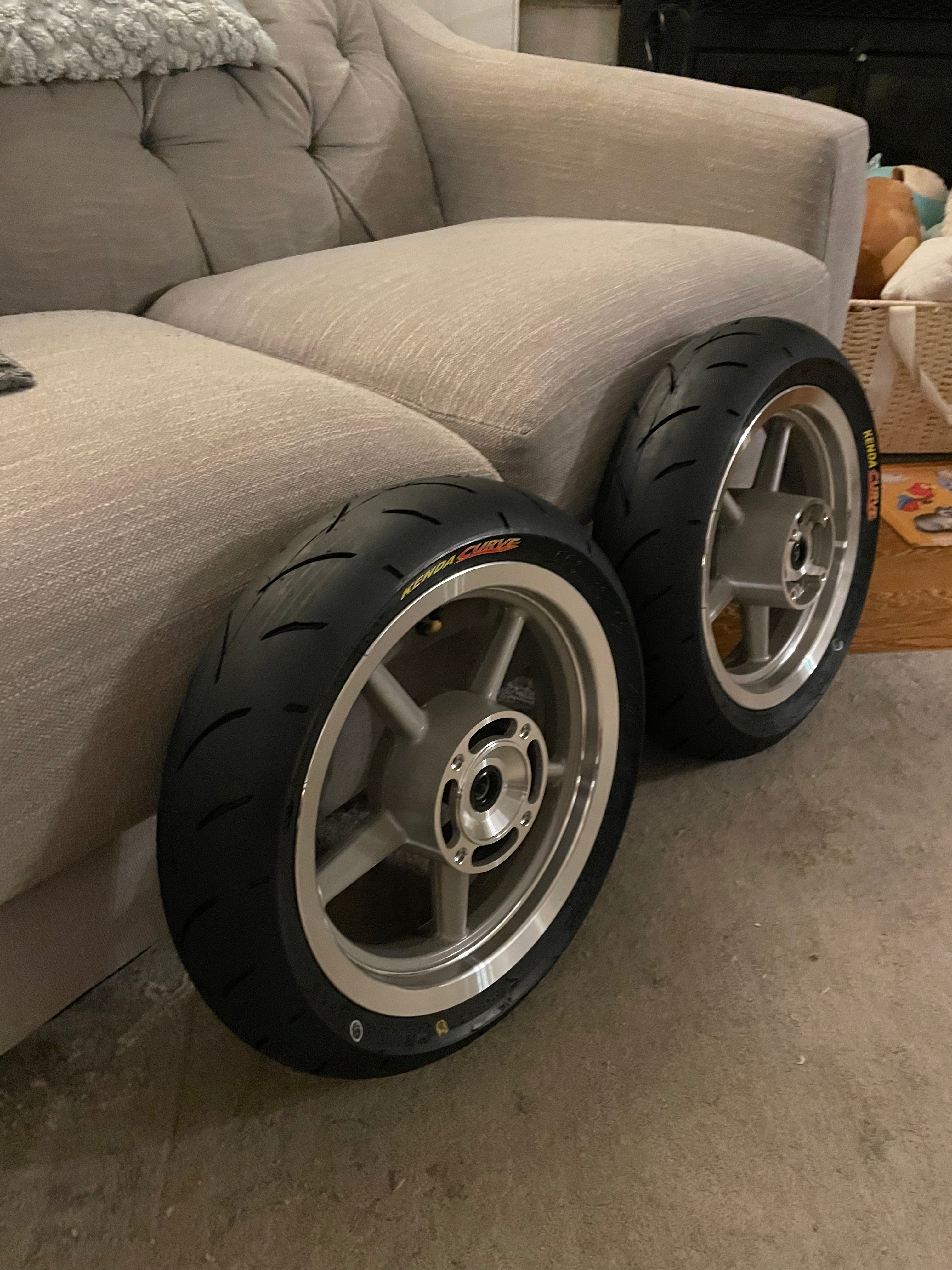 12in kenda curve supermoto wheelset